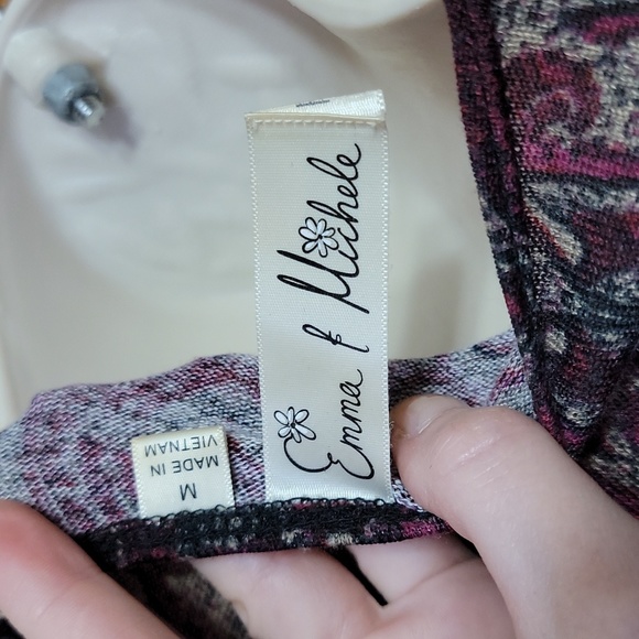 Emma & Michelle Wrap Dress  size Medium - Picture 4 of 5